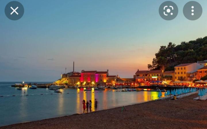 Petrovac Apartments Jovana מראה חיצוני תמונה