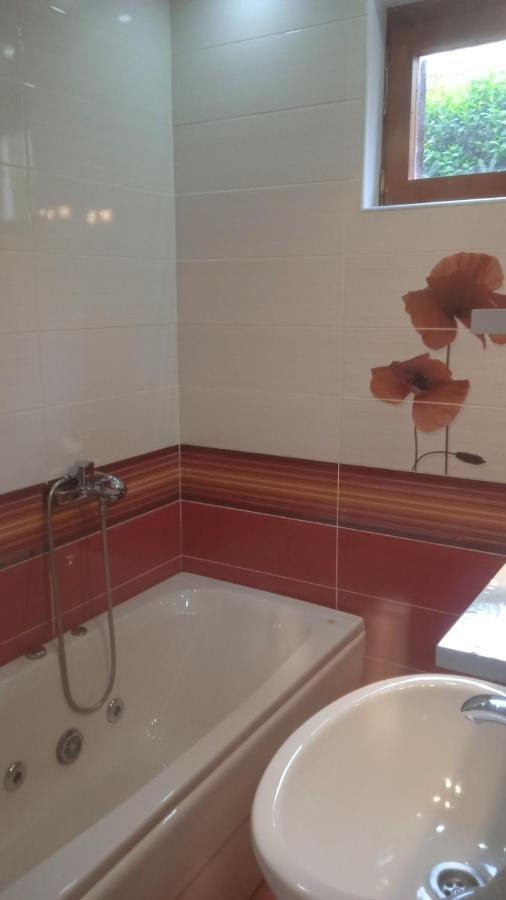 Petrovac Apartments Jovana מראה חיצוני תמונה