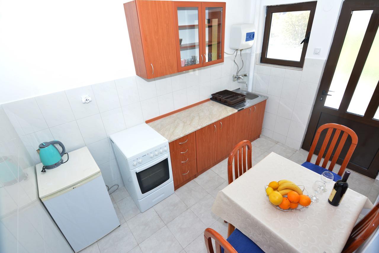 Petrovac Apartments Jovana מראה חיצוני תמונה