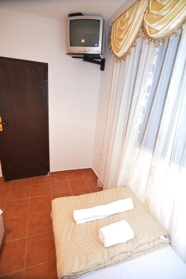 Petrovac Apartments Jovana מראה חיצוני תמונה