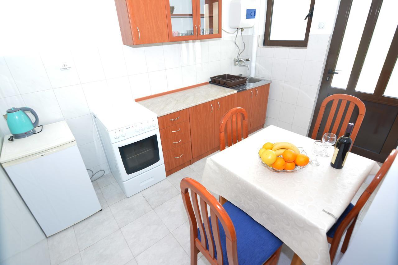 Petrovac Apartments Jovana מראה חיצוני תמונה